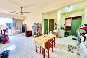 Pangsapuri Putra Impian, Taman Pinggiran Putra