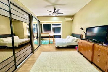 Parkfield Residences, Tropicana Heights