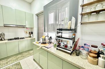 Parkfield Residences, Tropicana Heights