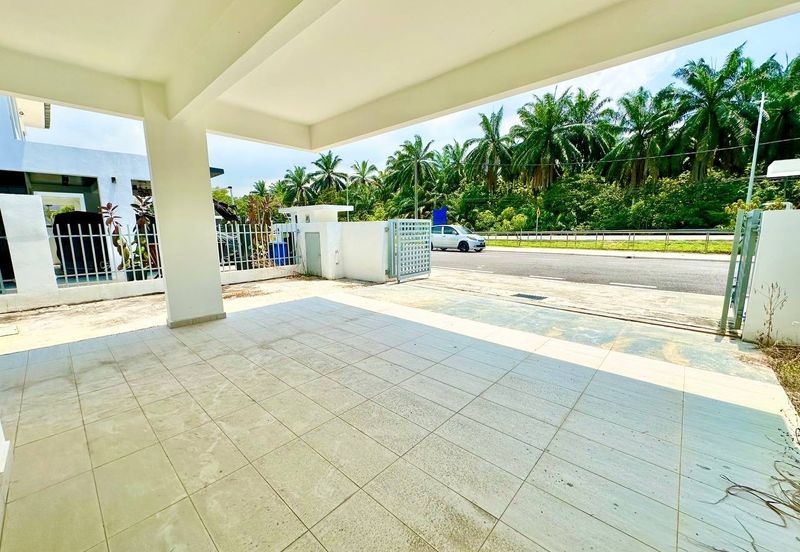 FACING OPEN Semi D Laman Sutera Seksyen U15 Shah Alam