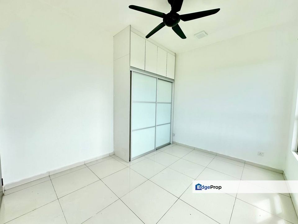 GOLFCOURSE VIEW ! Suria Putra Condominium Bukit Rahman Putra Sungai Buloh, Selangor, Bukit Rahman Putra