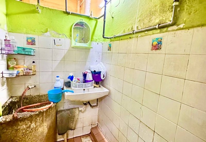 Gugusan Tanjung, Seksyen 6 Kota Damansara