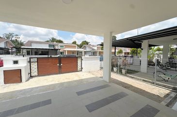 Single Storey Semi-D Taman Anggerik Permai 3 Lombong Timah Seksyen 29 Shah Alam 