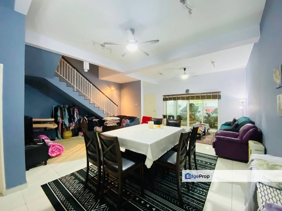 DOUBLE STOREY SUPERLINK LAMAN AZALEA NILAI IMPIAN, Negeri Sembilan, Tampin