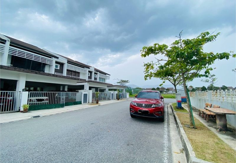 TAMAN AZALEA (PECAHAN LOT 3872)