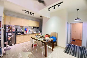 Apartment Putra1