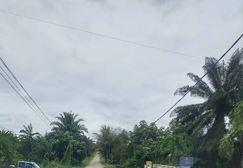 Tanah Lot Banglo Jasin Melaka   📍Kampung Tersusun Datuk M.Khidir Jasin Melaka 