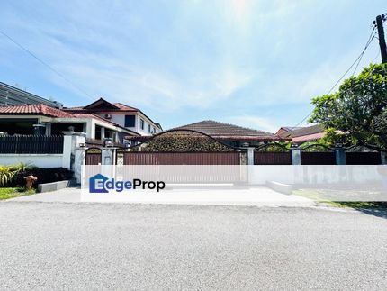 RENOVATED | Bungalow House Single Storey Taman Desa Subang Permai U6 Shah Alam, Selangor, Subang