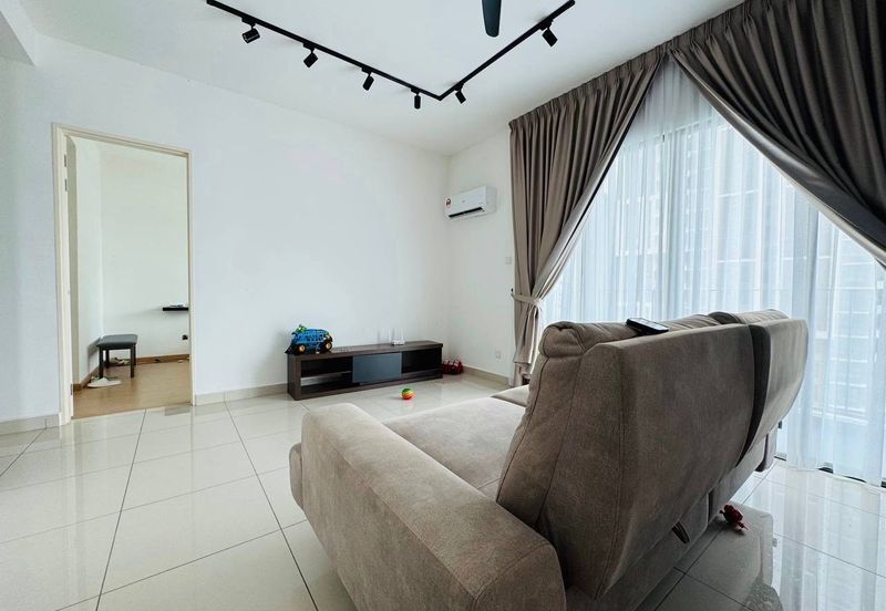 Lake Point Residence