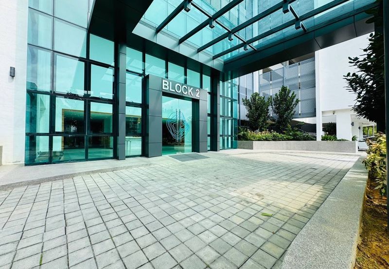 Lake Point Residence