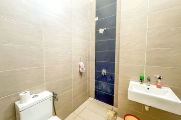 Tenderfields @ Eco Majestic