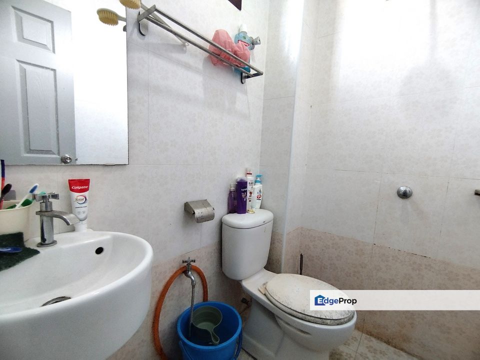 Double Storey Terrace Perdana College Heights @ Pajam Nilai, Negeri Sembilan, Mantin