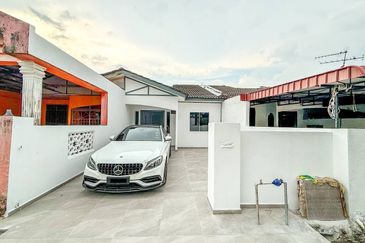 REFURBISHED Single Storey Terrace Taman Telipot 3A, Bukit Sentosa