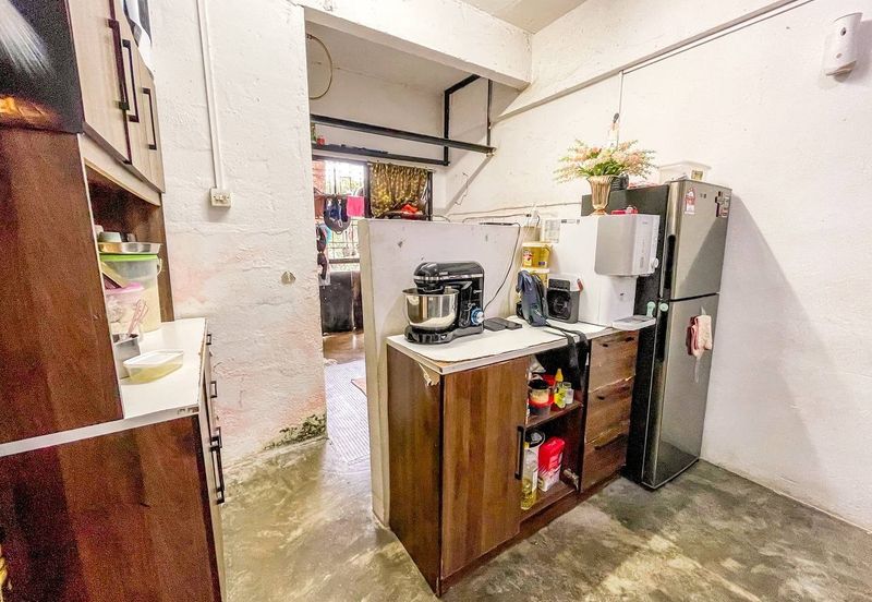 Flat Taman Bukit Mewah Fasa 6