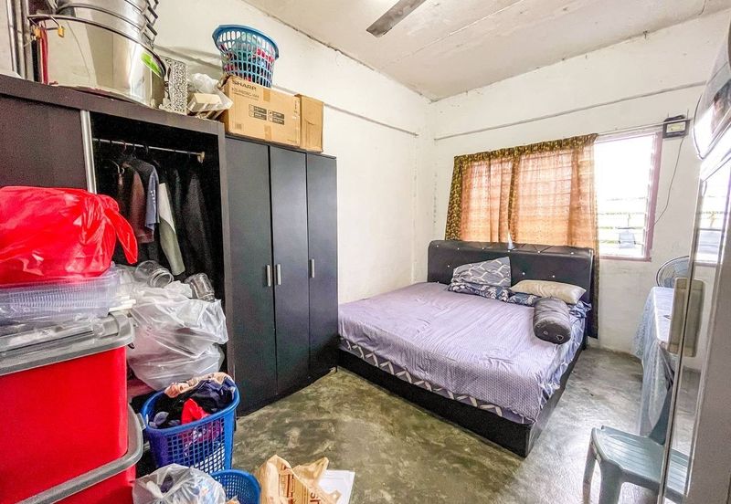 Flat Taman Bukit Mewah Fasa 6