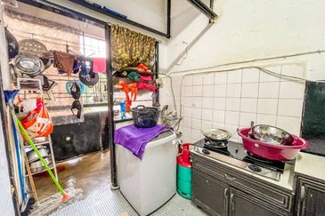 Flat Taman Bukit Mewah Fasa 6