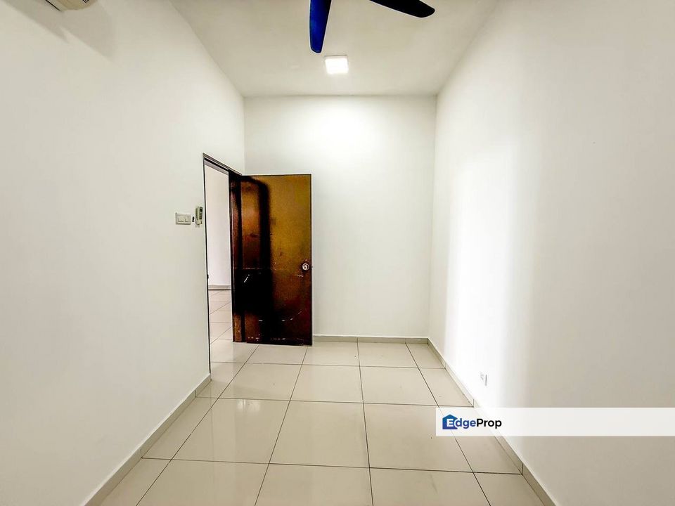 Suria Putra Condominium @ Bukit Rahman Putra, Sungai Buloh , Selangor, Bukit Rahman Putra