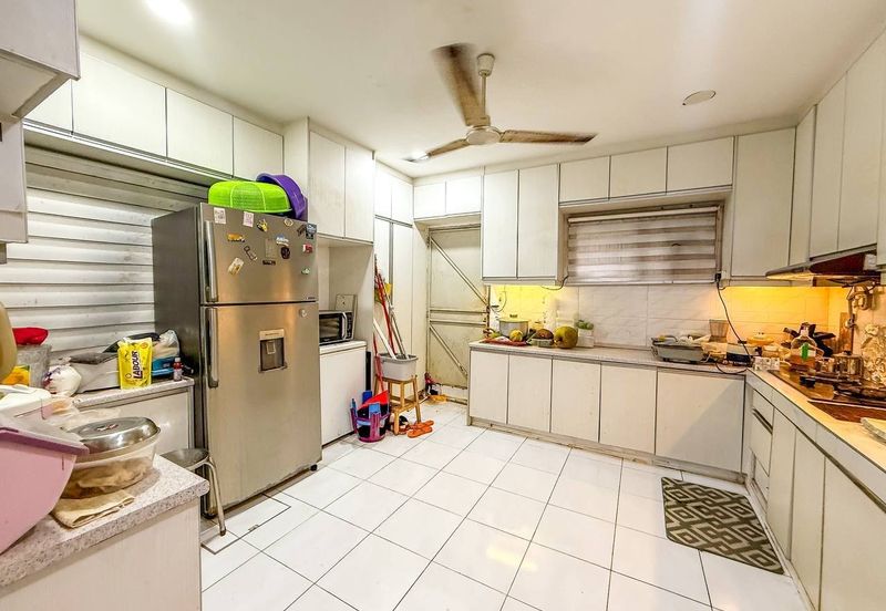 RENOVATED Double Storey Terrace Taman Selayang Indah, Selayang