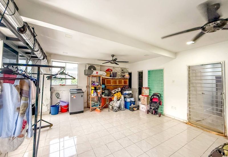 RENOVATED Double Storey Terrace Taman Selayang Indah, Selayang