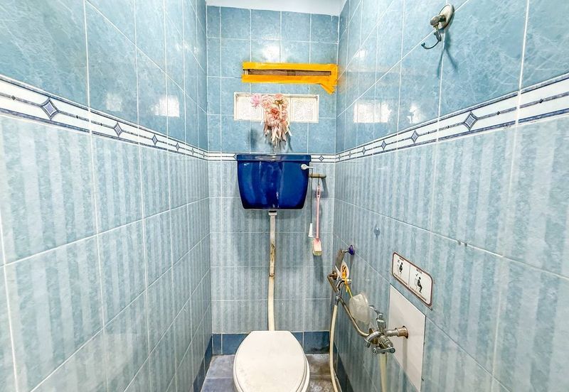 RENOVATED Double Storey Terrace Taman Selayang Indah, Selayang