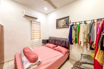 RENOVATED Double Storey Terrace Taman Selayang Indah, Selayang