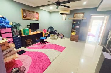 Taman Saujana Puchong