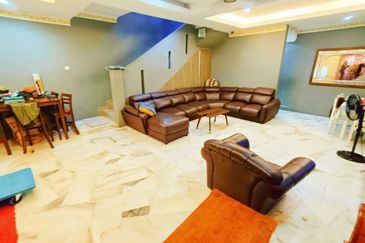 Taman Saujana Puchong