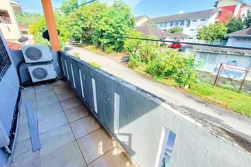 Taman Saujana Puchong