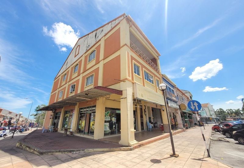 CORNER LOT! 2nd & 3rd Floor Shoplot @ Taipan Senawang (Senawang Commercial Park), Senawang