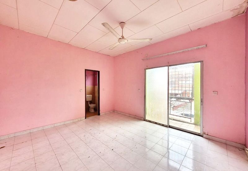 Bandar Springhill, Fasa E1