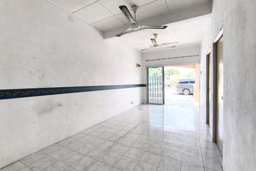 Bandar Mahkota Banting (Brooklands)