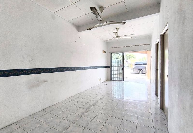 Bandar Mahkota Banting (Brooklands)