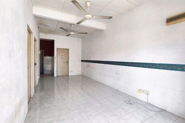 Bandar Mahkota Banting (Brooklands)