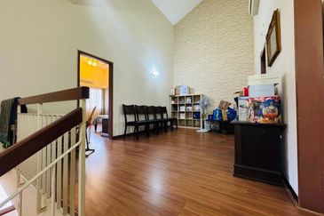 Cahaya SPK, Seksyen U9