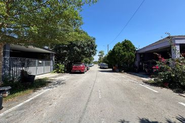 Kota Puteri, Batu Arang