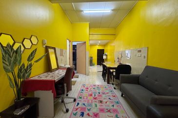 Kota Puteri, Batu Arang