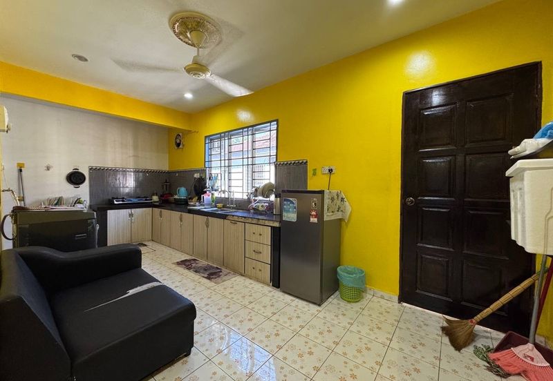 Kota Puteri, Batu Arang