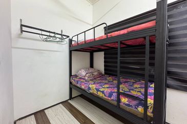 Kota Puteri, Batu Arang