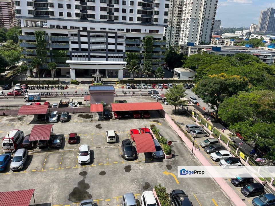 PANGSAPURI MAWAR, BANDAR BARU SENTUL, KUALA LUMPUR., Kuala Lumpur, Sentul