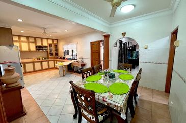 Jalan Rimba Riang 9/12