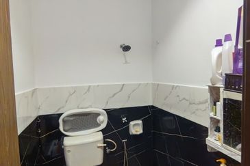 Renovated | Single Storey Terrace Taman Mawar, Bandar Baru salak Tinggi