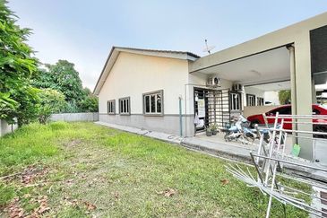 Seksyen 30, Shah Alam