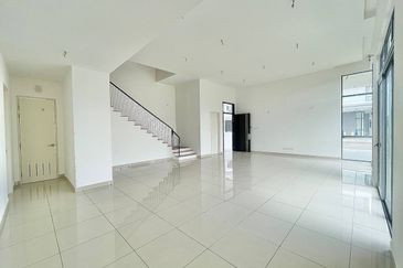 Broadleaf Residences, Hometree