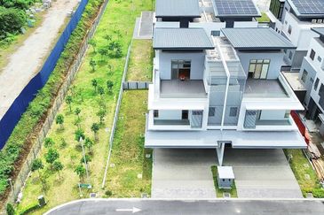 Broadleaf Residences, Hometree