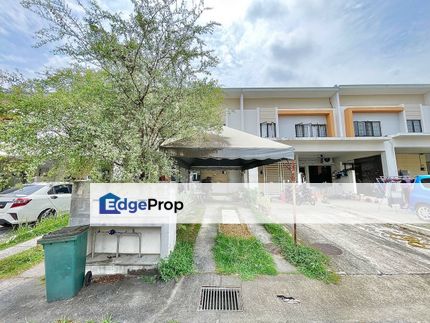 Upper Unit Townhouse Villa Kesuma, Semenyih, Selangor, Semenyih