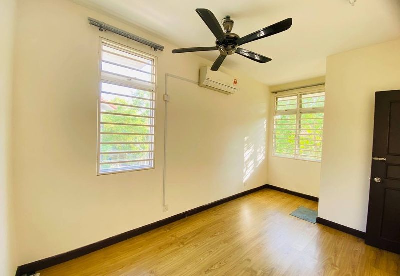 FACING OPEN & ENDLOT | DOUBLE STOREY TERRACE PRESINT 14G PUTRAJAYA