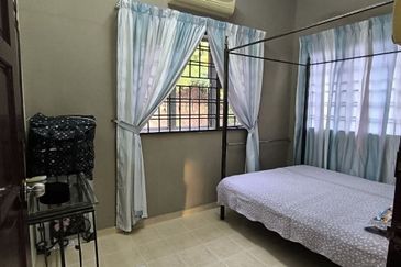 Renovated | 2 STOREY BUNGALOW ALOR GAJAH, MELAKA