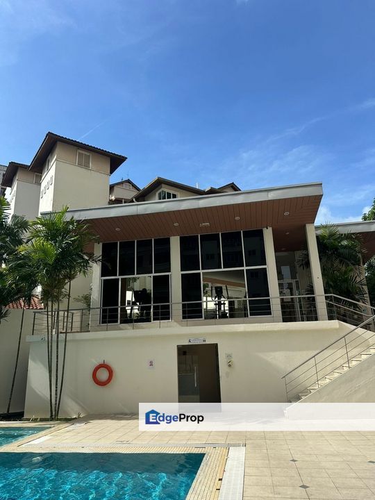 PUTRI PRIMA CONDO : IOI Resort Putrajaya, Putrajaya, Putrajaya
