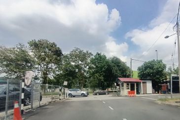 Taman Lagenda Suria