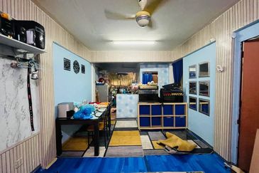 FLAT GUGUSAN CEMPAKA 5 KOTA DAMANSARA